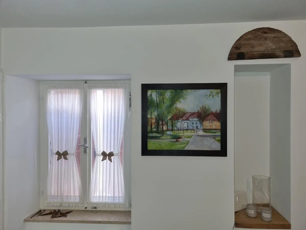 באלה Apartmani Ulika