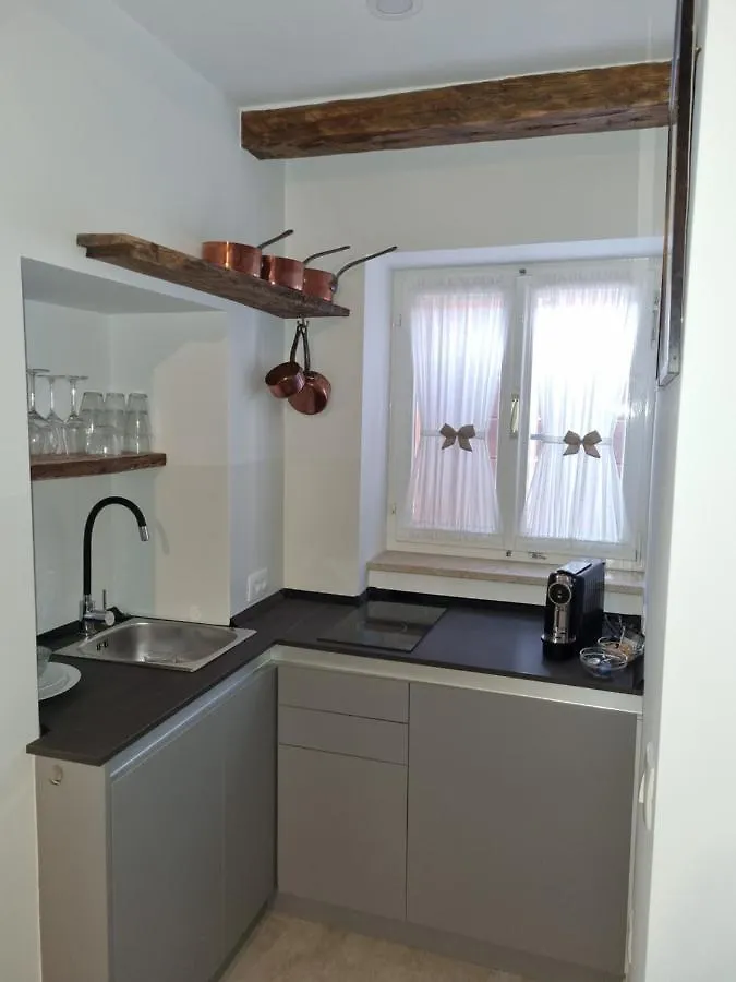 באלה Apartmani Ulika